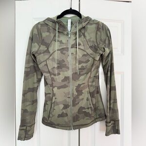 Lululemon green camo